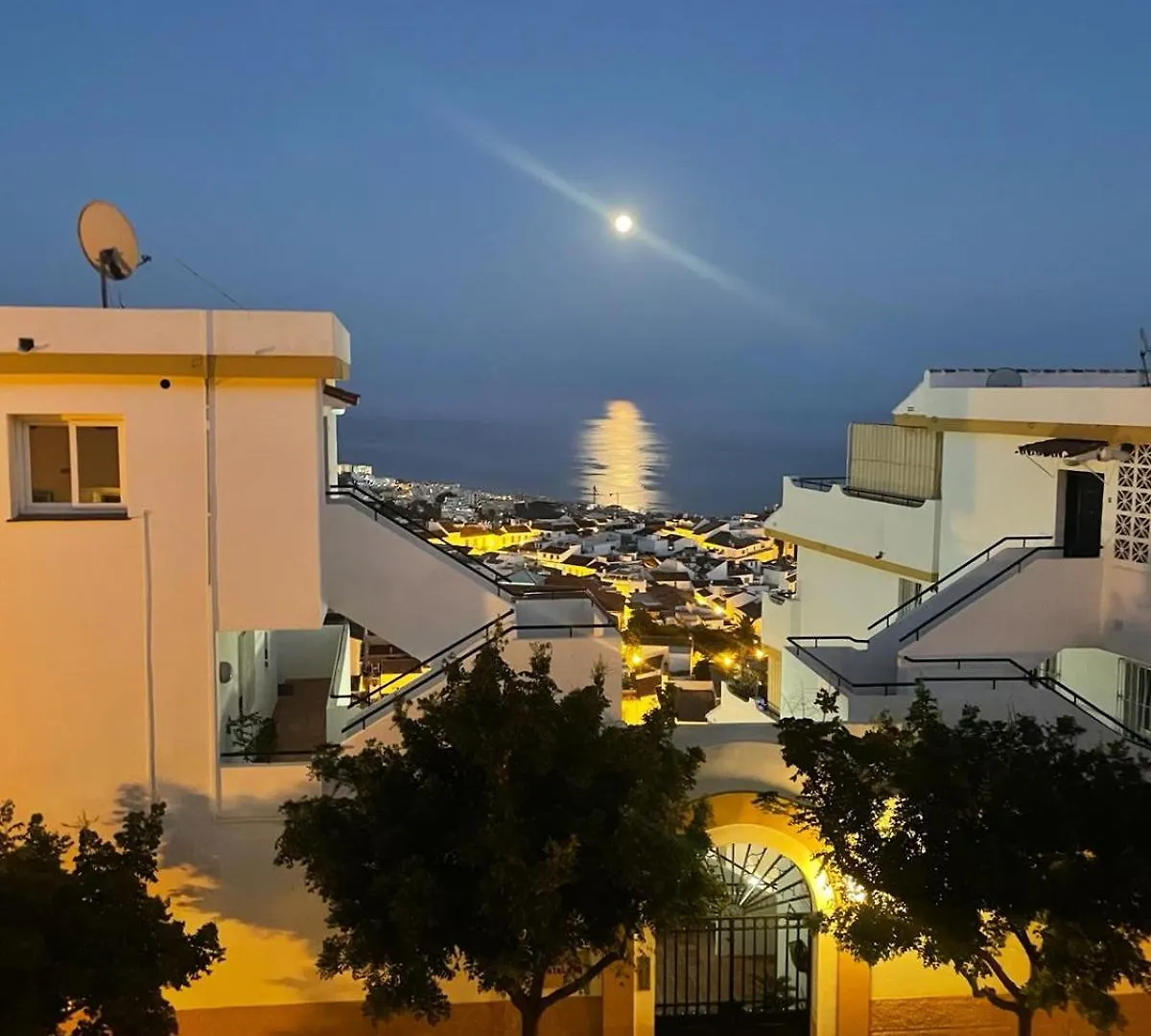 Apartmán Stunning Penthouse With Sea Views,Solarium,Pool & Parking Benalmádena